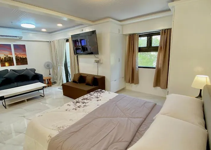 225 Elegant And Comfort Apartment *