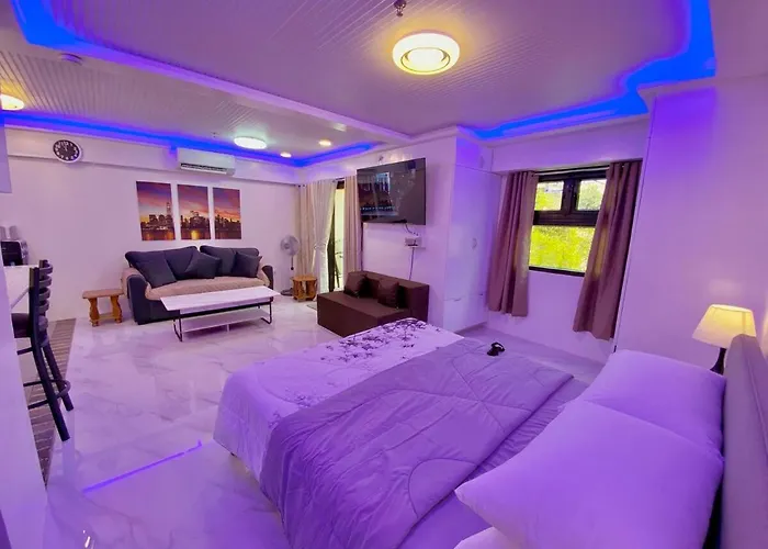 225 Elegant And Comfort