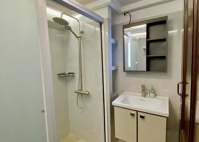 225 Elegant And Comfort Apartment Lapu-Lapu City